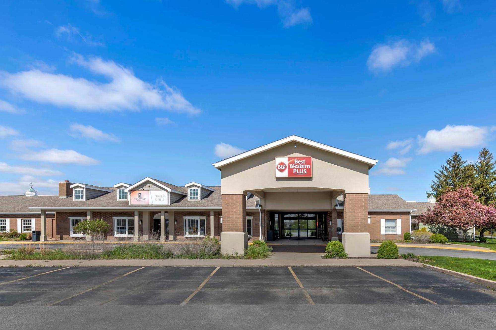 Best Western Plus Steeplegate Inn Davenport Exterior foto